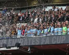 开云体育官方网站-足总杯今晨再迎强敌；拉齐奥完成体检；主帅态度：话题不断；更衣室氛围转暖(盛李豪黄雨婷直播回放)