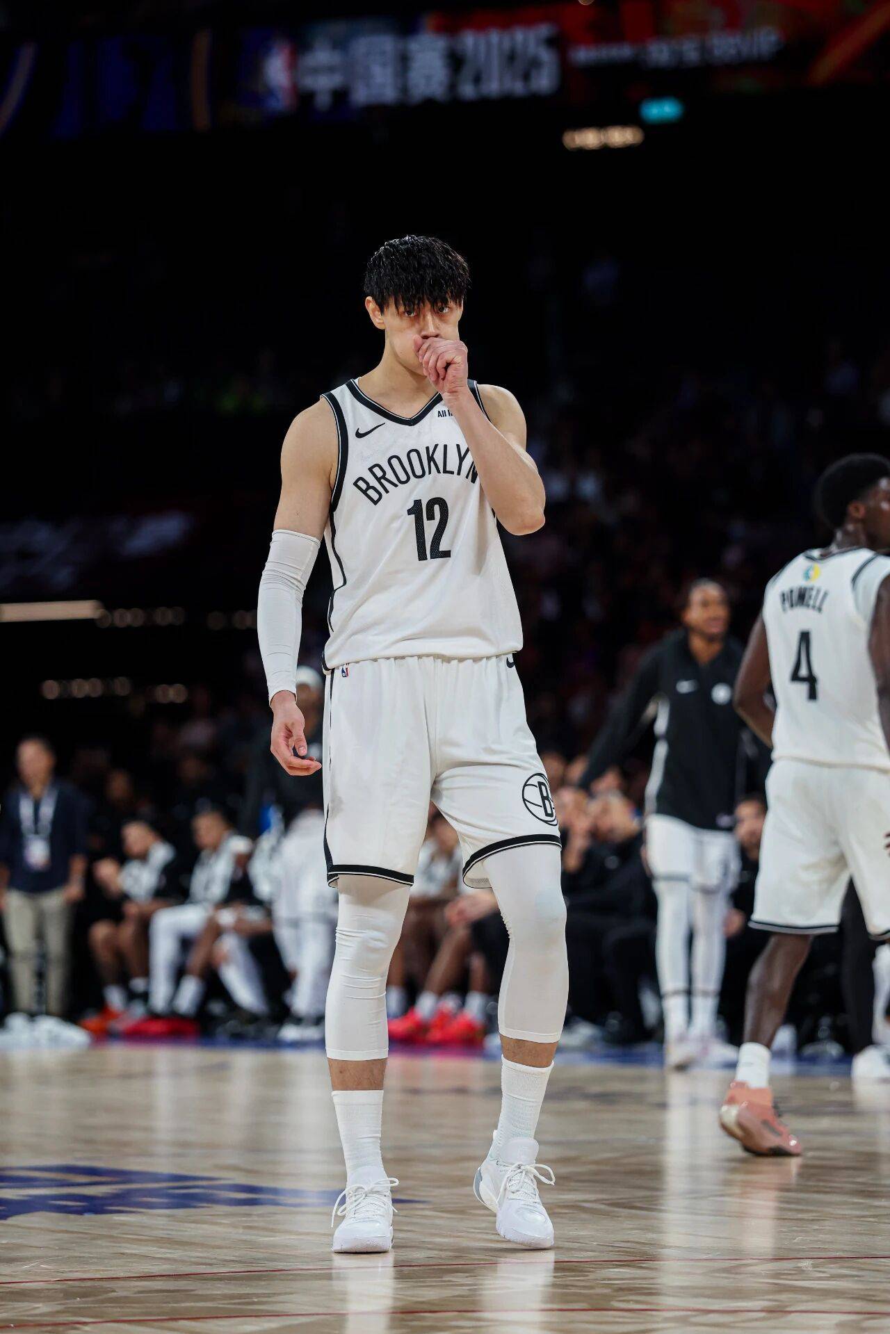 赛地聚焦：CBA季后赛赛前热度飙升，纽卡斯尔官宣签约，态度坚定，医务组通报恢复的简单介绍