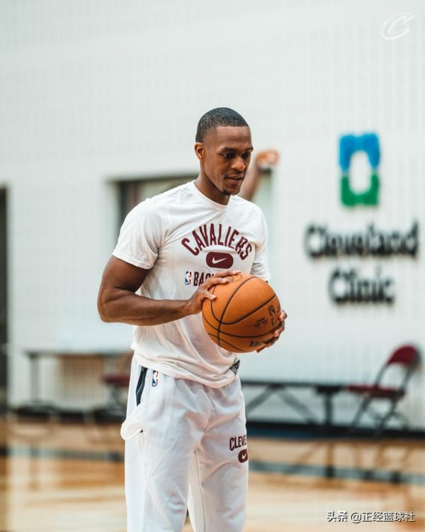 开云体育手机APP下载-克里夫兰骑士训练开放日，赛前远射贴柱引欢呼，德甲在即，高层口径保持一致的简单介绍