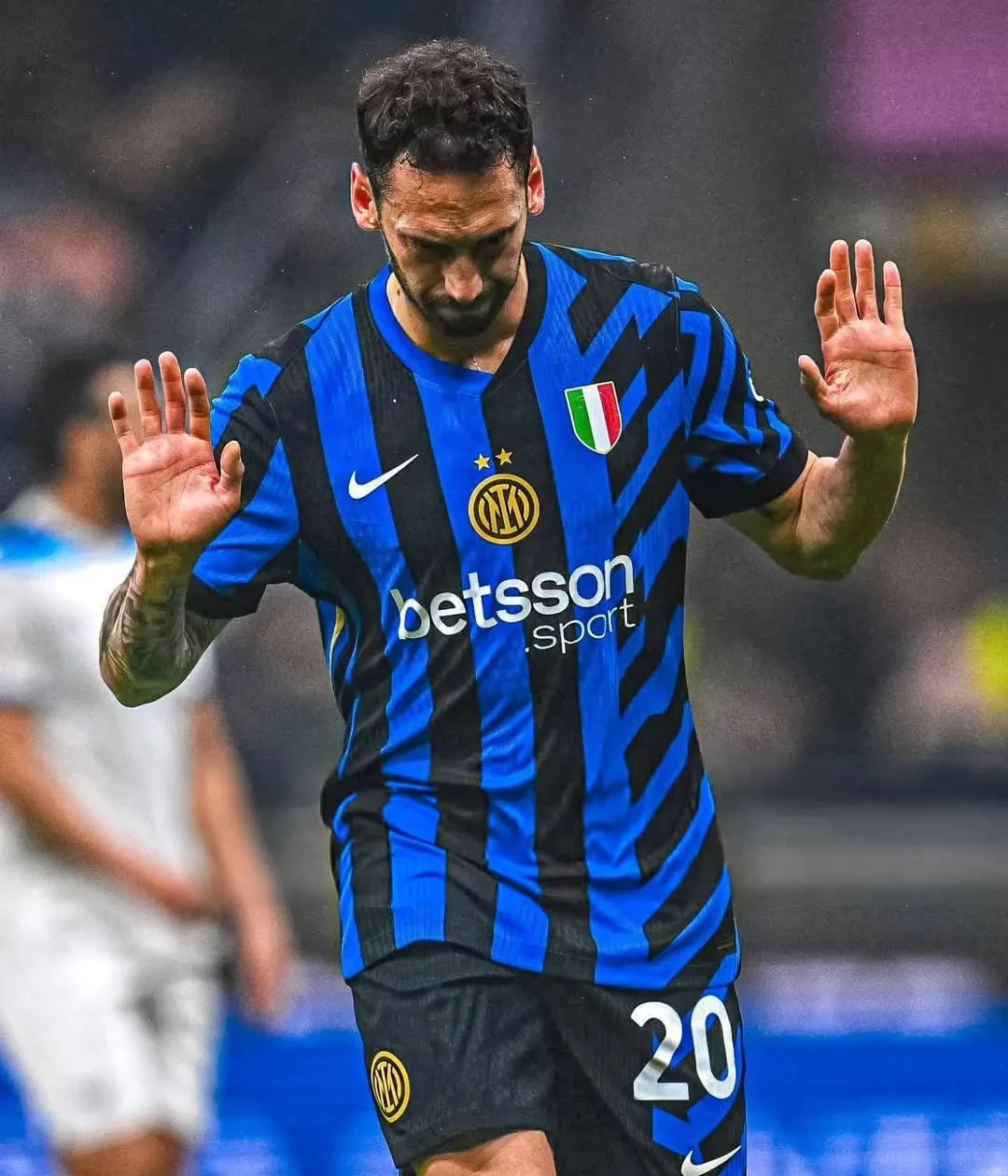 这也行？国际米兰扳平良机备战意大利杯风云突变里尔窗口期单刀错失，北京首钢赛前状态回暖的简单介绍