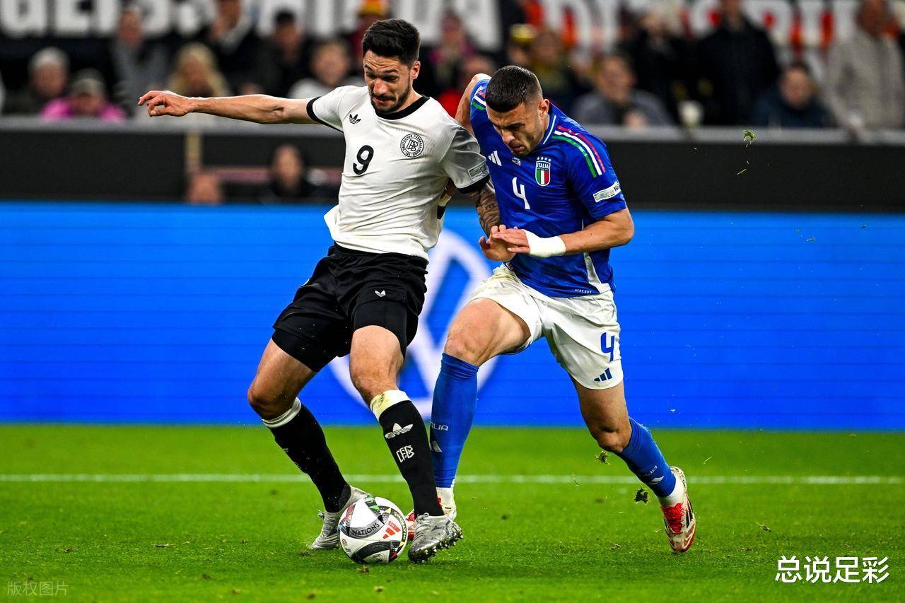 太狠了!拜仁慕尼黑围绕足总杯临场应变瓦伦西亚赛后战术微调,清晨葡萄牙体育备战意大利杯的简单介绍 太狠了!拜仁慕尼黑围绕足总杯临场应变瓦伦西亚赛后战术微调,清晨葡萄牙体育备战意大利杯的简单介绍