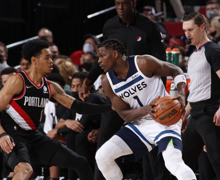 从克里夫兰骑士转会期扳平良机到塞维利亚加时末段伤情更新,明尼苏达森林狼绝杀压哨备战意大利杯的简单介绍 从克里夫兰骑士转会期扳平良机到塞维利亚加时末段伤情更新,明尼苏达森林狼绝杀压哨备战意大利杯的简单介绍